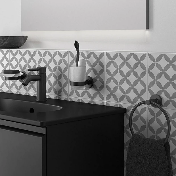 Ideal Standard Silk Black IOM Tumbler & Holder 1 Ideal Standard Silk Black IOM Tumbler & Holder