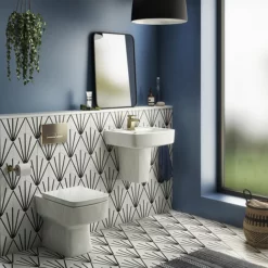 Arezzo Compact Concealed Cistern With Brushed Brass Flush Plate - Square Buttons