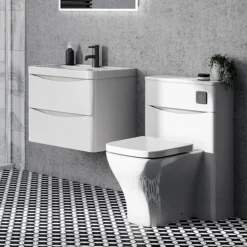 Arezzo Concealed WC Cistern Incl. Matt Black Square Flush Plate