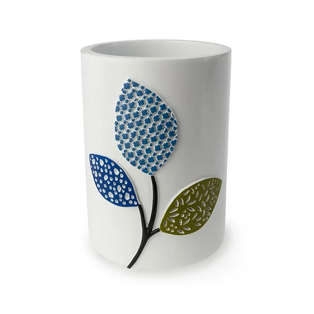 Victorian Plumbing Leaf Freestanding Tumbler 1 Victorian Plumbing Leaf Freestanding Tumbler